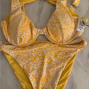 Dippin Daisy Floral Bikini Set NWOT